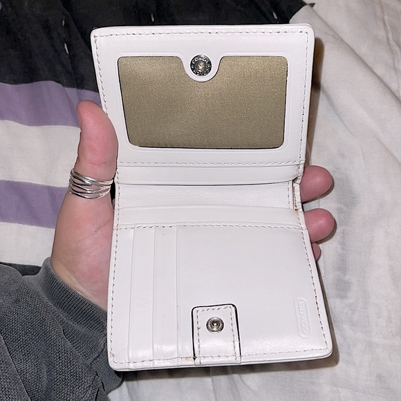 Coach Wallet 🤎 - Picture 2 of 6